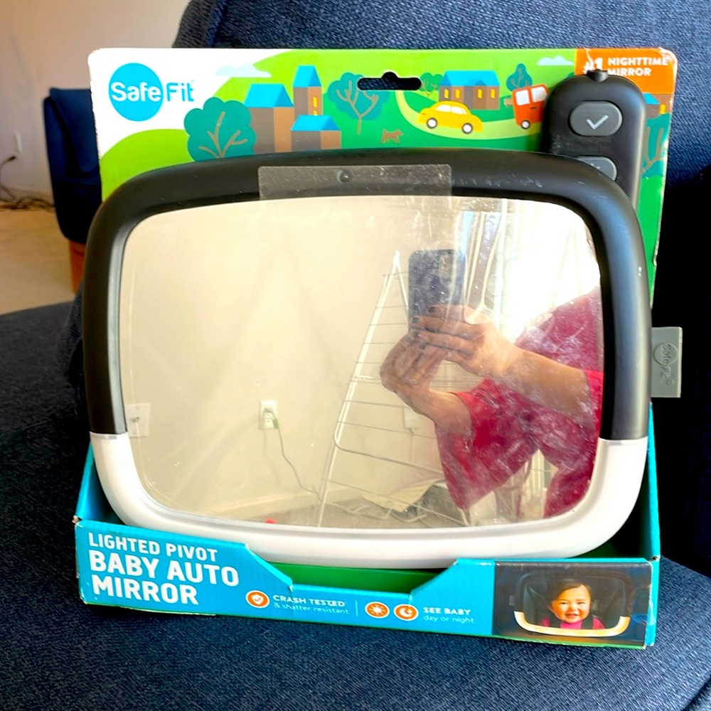 SafeFit® Lighted Pivot Baby Auto Mirror, Crash-Tested, Shatter Resistant, Black